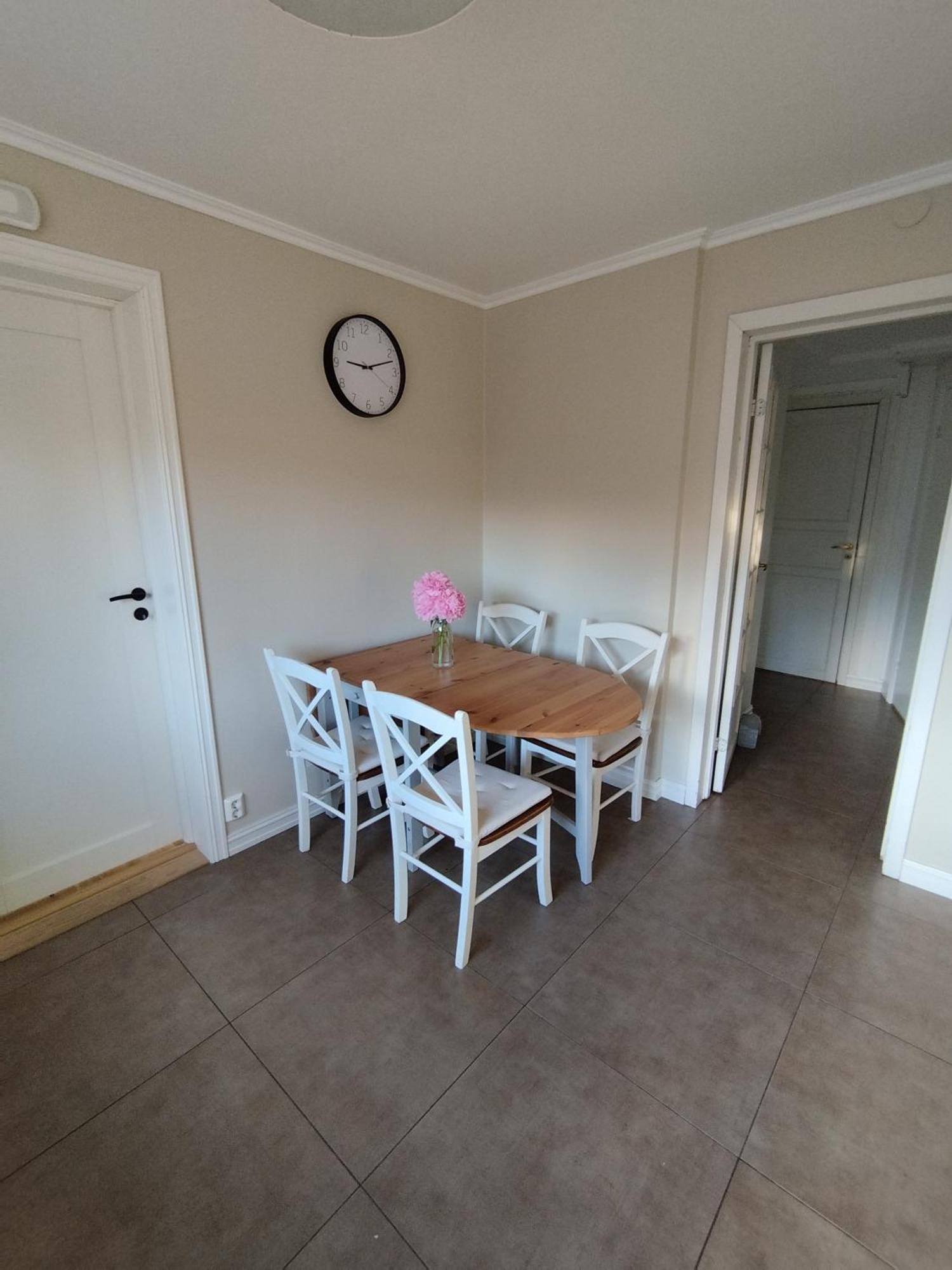 Apartment With The Garden